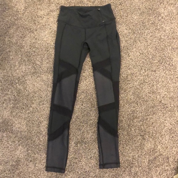 CALIA by Carrie Underwood Other - grey and mesh CALIA leggings. great condition.